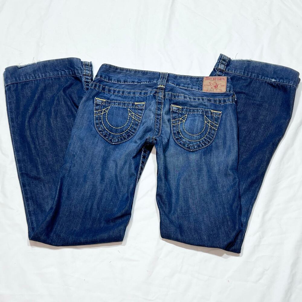 True Religion Candice Flared Jeans Women 26W x 28L Blue Light Washed Distressed - Picture 4 of 13